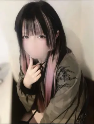 ロング uiki シールエクステのヘアスタイル