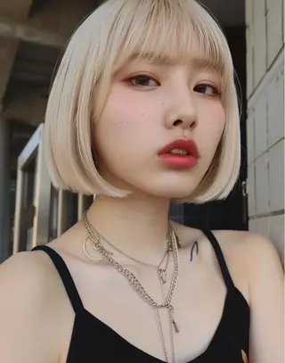 ショート カラー 🌿透明感カラー レイヤーカットのヘアスタイル
