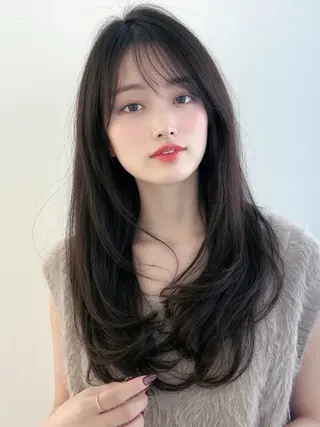 ロング 神谷 佑果のヘアスタイル