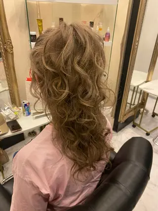 ロング カラー 💎JADE GRACE💎のヘアスタイル