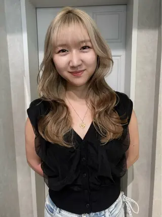 セミロング 透明感モテスタイル 💞SHIORI💞のヘアスタイル