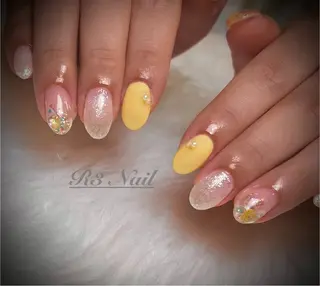 ネイル R3 Nailのネイルデザイン
