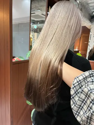 セミロング カラー ヘアアレンジ 💟Opus // Mizuki🐕のヘアスタイル