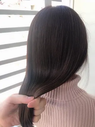 ミディアム カラー 韓国🇰🇷レイヤー 映える顔周り🩷のヘアスタイル
