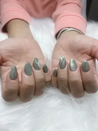 ネイル レイレア ネイルルームのネイルデザイン