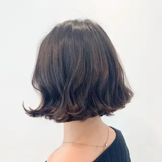 ミディアム パーマ コテ巻き風パーマ🫧 韓国パーマ反町海大のヘアスタイル