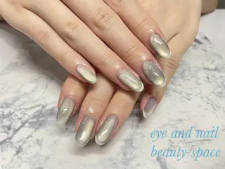 ネイル Nail❁Eye SERIのネイルデザイン