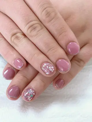 ネイル レイレア ネイルルームのネイルデザイン