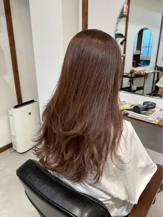 カラー ROUIS ホノカのヘアスタイル