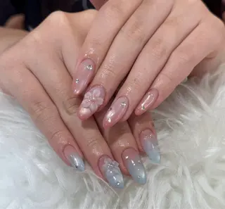 ネイル Anmi Nail 新宿のネイルデザイン
