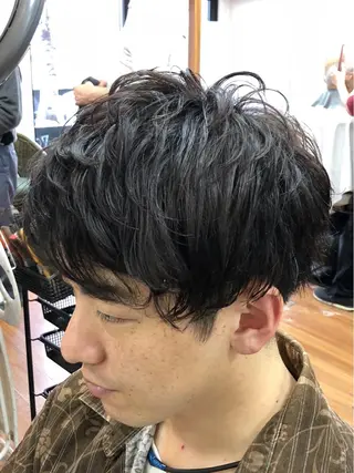 ショート パーマ メンズ 🏝川津瑛二🧖♀ 極上パーマ&カラー⭕のエステ・リラクイメージ