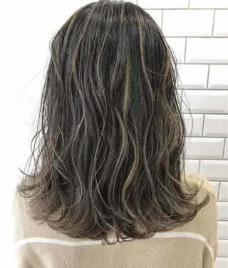 ロング カラー 橋本 敬介のヘアスタイル