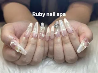 ネイル RUBY NAIL SALONのネイルデザイン