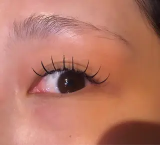 マツエク・マツパ  ︎︎ HINANOのネイルデザイン