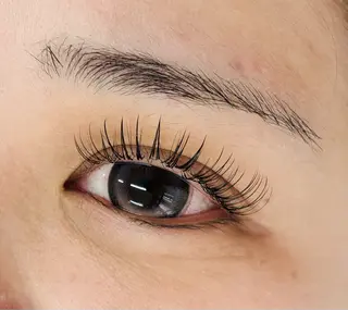 マツエク・マツパ allié lash 阿部のマツエク・マツパデザイン