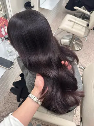 ロング PELE／梅田 はるのヘアスタイル