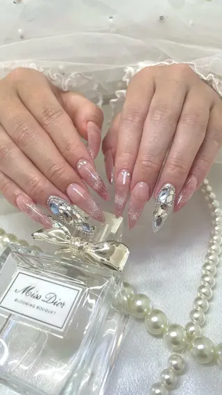 ネイル Sii nail🎀 Moekaのネイルデザイン