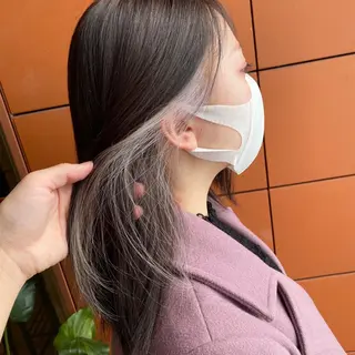 ロング カラー 井手 孔介のヘアスタイル