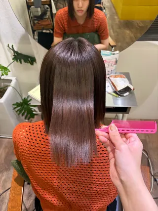 ミディアム パーマ 塩貝 幸音のヘアスタイル