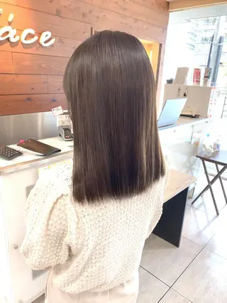 ミディアム レイヤー/艶髪カラー 森本くるみのヘアスタイル