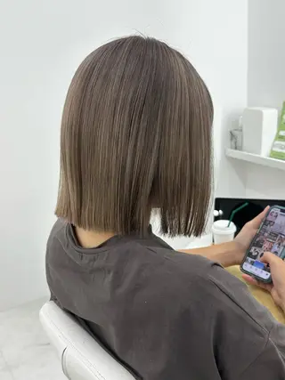 ミディアム aini上本町 吉元直明のヘアスタイル