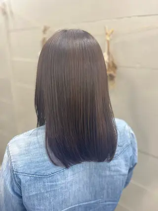 カラー 田口 夏鈴のヘアスタイル