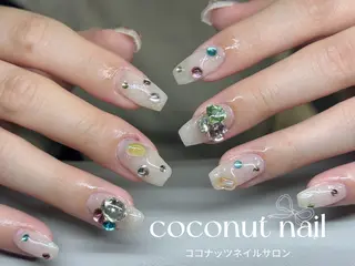ネイル 神田 ココナッツのネイルデザイン