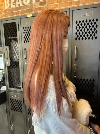 セミロング カラー パーマ ヘアアレンジ メンズ キッズ ネイル マツエク・マツパ アイブロウ 久木原 ゆりのヘアスタイル