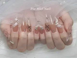 ネイル Pio Mielのネイルデザイン