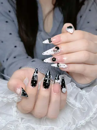 ネイル Eli Muse 新宿ネイルのネイルデザイン