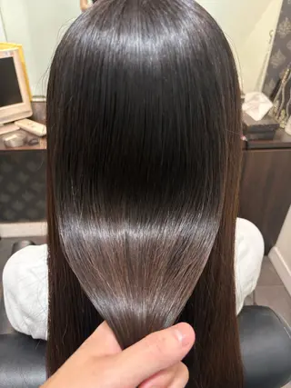 ロング 溝口 右京のヘアスタイル