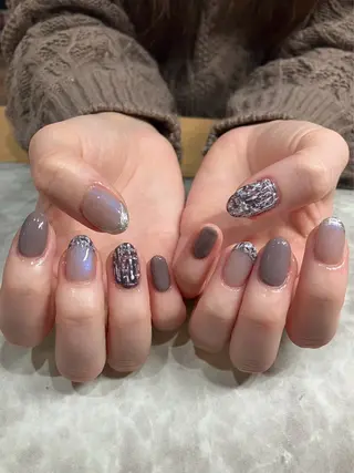 ネイル 長谷川 奈緒美のネイルデザイン