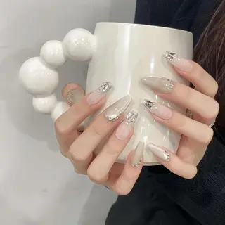 ネイル Yui 🧀のネイルデザイン