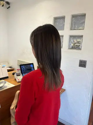 セミロング カラー 💎髪質改善💎 村山 歩美のヘアスタイル