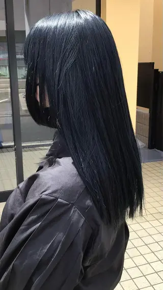 ロング やまぐち まりんのヘアスタイル
