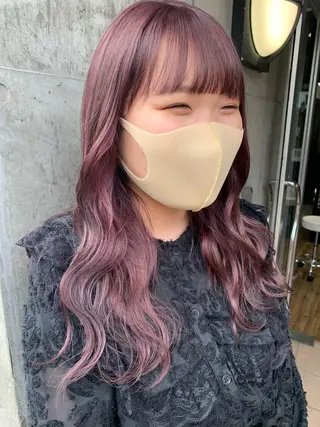 ロング カラー ミルクティーベージュ ブリーチ 店長 清水のヘアスタイル