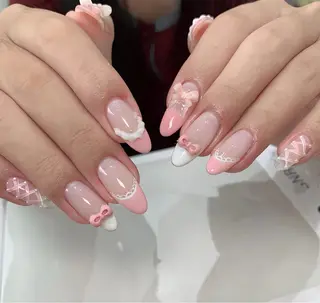 ネイル Hin Hana Nailのネイルデザイン