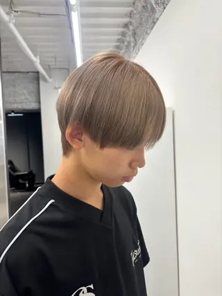 カラー メンズ 🧸🎀ブリーチ 栄🎀🧸かのんのヘアスタイル