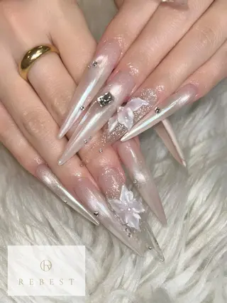 ネイル 🩵REBEST京橋 eye&nailのマツエク・マツパデザイン