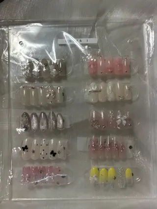 ネイル Zirnail🎀 rieのネイルデザイン