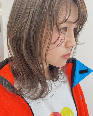 ミディアム カラー パーマ ヘアアレンジ メンズ キッズ ネイル マツエク・マツパ 🫧umu.🫧韓国 /レイヤーカットのヘアスタイル
