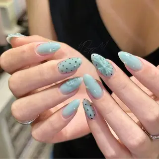 ネイル Julie Nail Hinのネイルデザイン