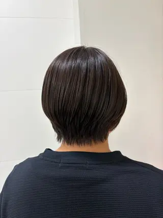 ショート カラー ayana/ 透明感カラー🫧艶感のヘアスタイル