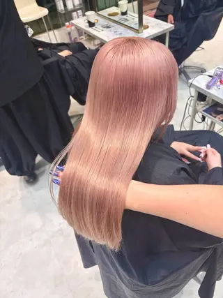 セミロング カラー ヘアアレンジ 🩶【推しハイトーン 】yuzu🩶のヘアスタイル