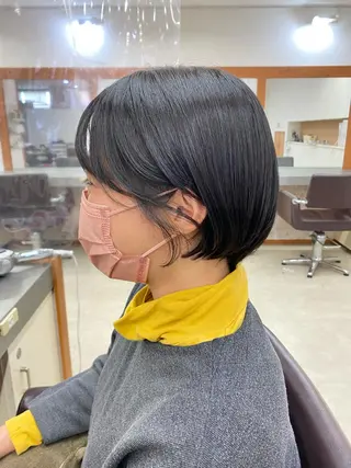 ショート ブリーチカラー🫧 森　凪沙のヘアスタイル