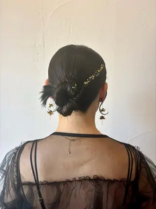 ミディアム ヘアアレンジ 吉岡 茉穂のヘアスタイル