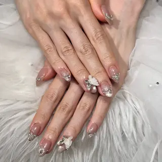 ネイル 🌈 Laule'aのネイルデザイン