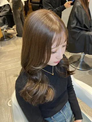 ロング カラー AVANCE. chisatoのヘアスタイル
