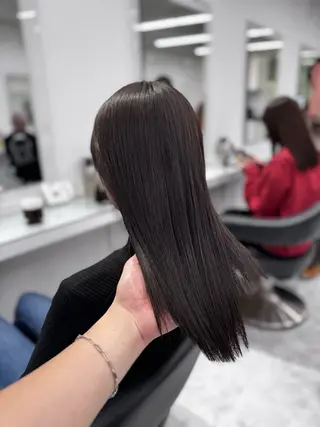 ロング カラー ヘアアレンジ 透け上品ハイトーン 職人ゆうと🤍のヘアスタイル