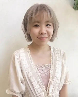 ショート カラー nakahara madokaのヘアスタイル